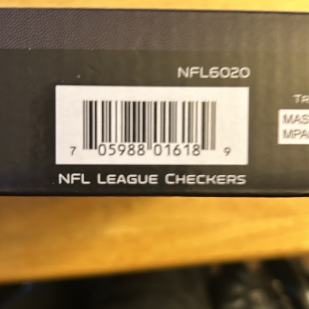 NFL Checkers Rivalry Game Set - Picture 10 of 12